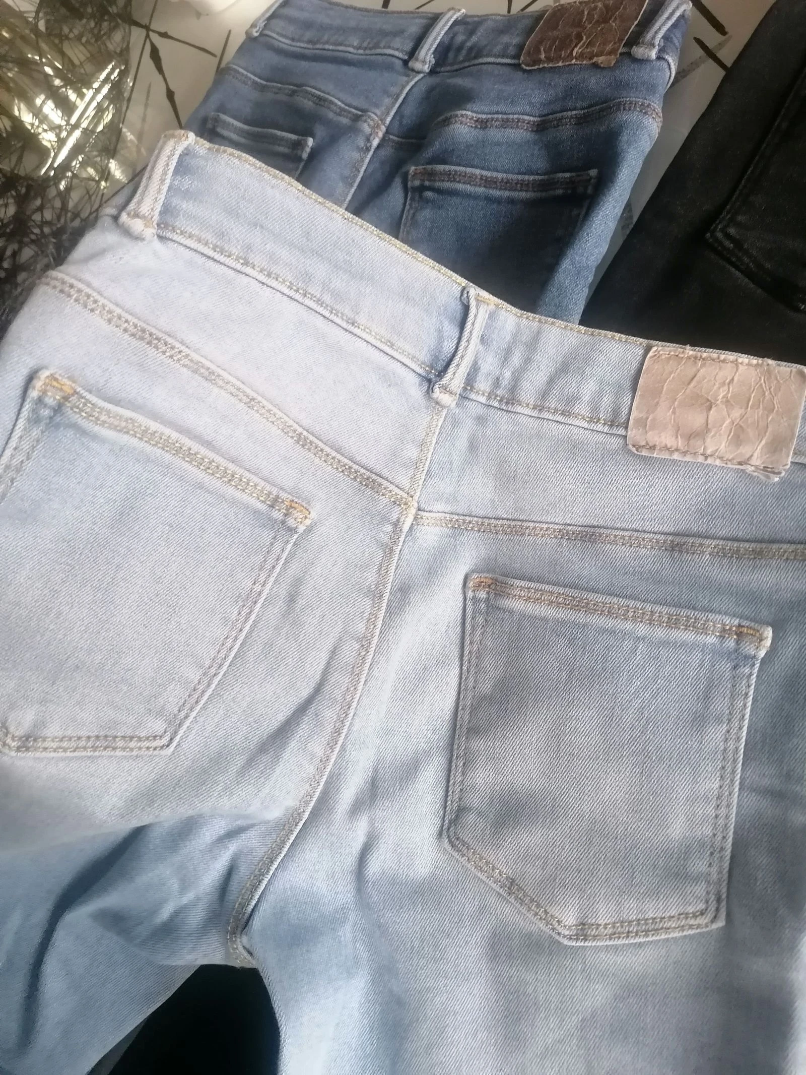 Set van 3 skinnyjeans maat 10 jaar oud 👖 – photo 5